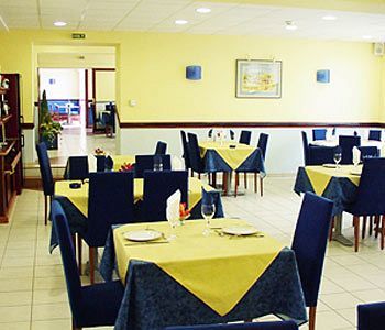 Logis Hotel Restaurant La Vraine Gironcourt-sur-Vraine Ngoại thất bức ảnh